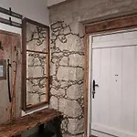 Saneczkowa 1 *