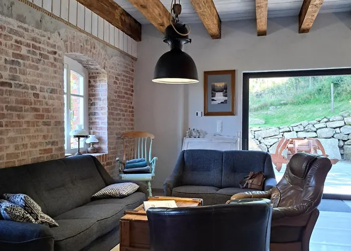 Saneczkowa 1 Пеховице